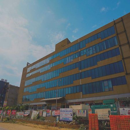Hotel O H D Hotel Bhiwadi Eksteriør bilde